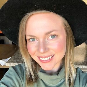 Meet your Posher, Samantha